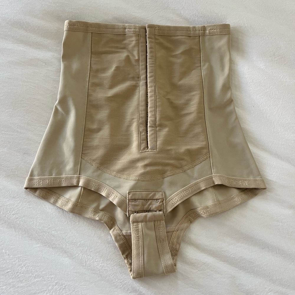 Bellefit girdle Medium